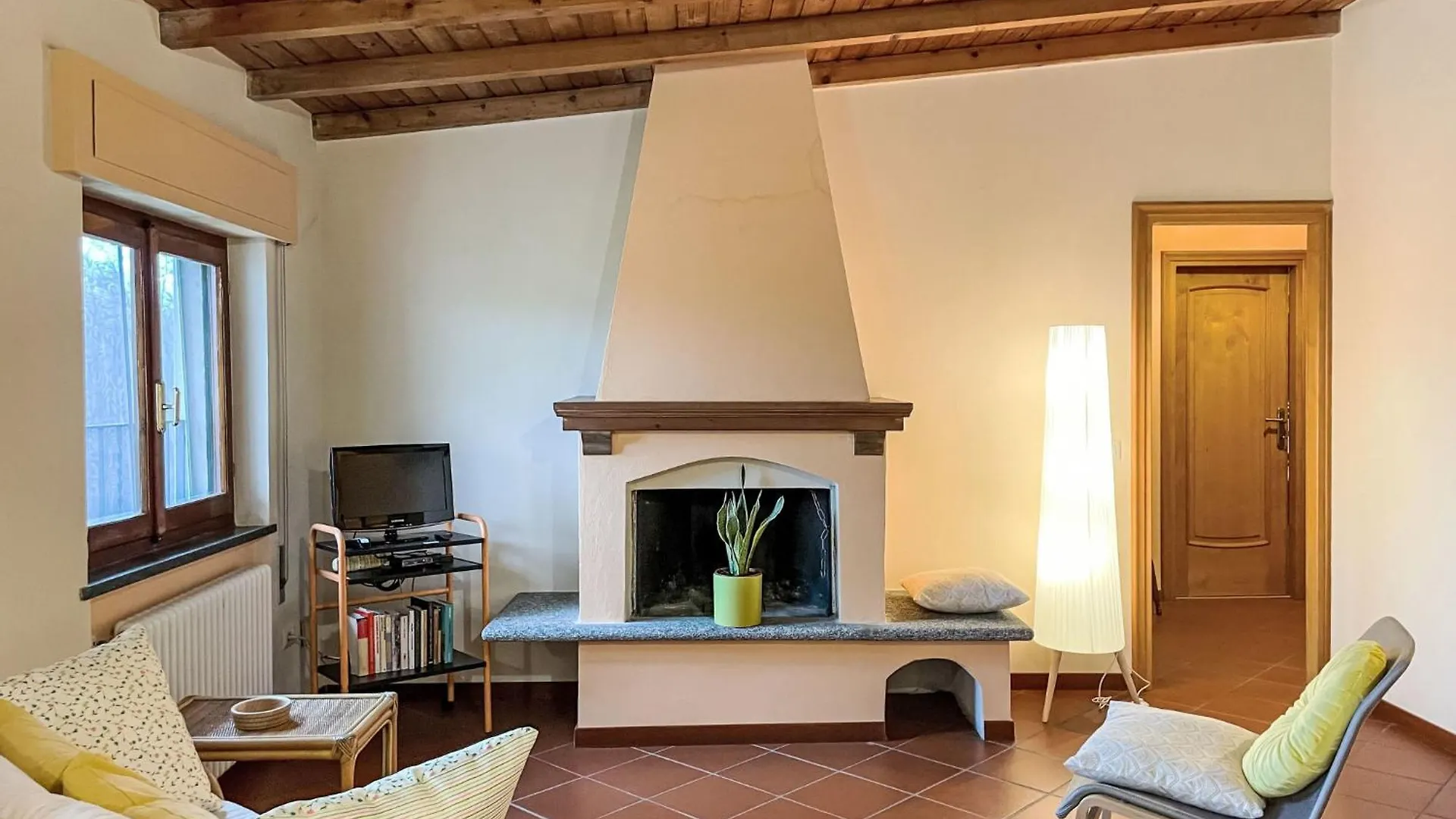 Apartment Tiglio By Interhome Poncetta